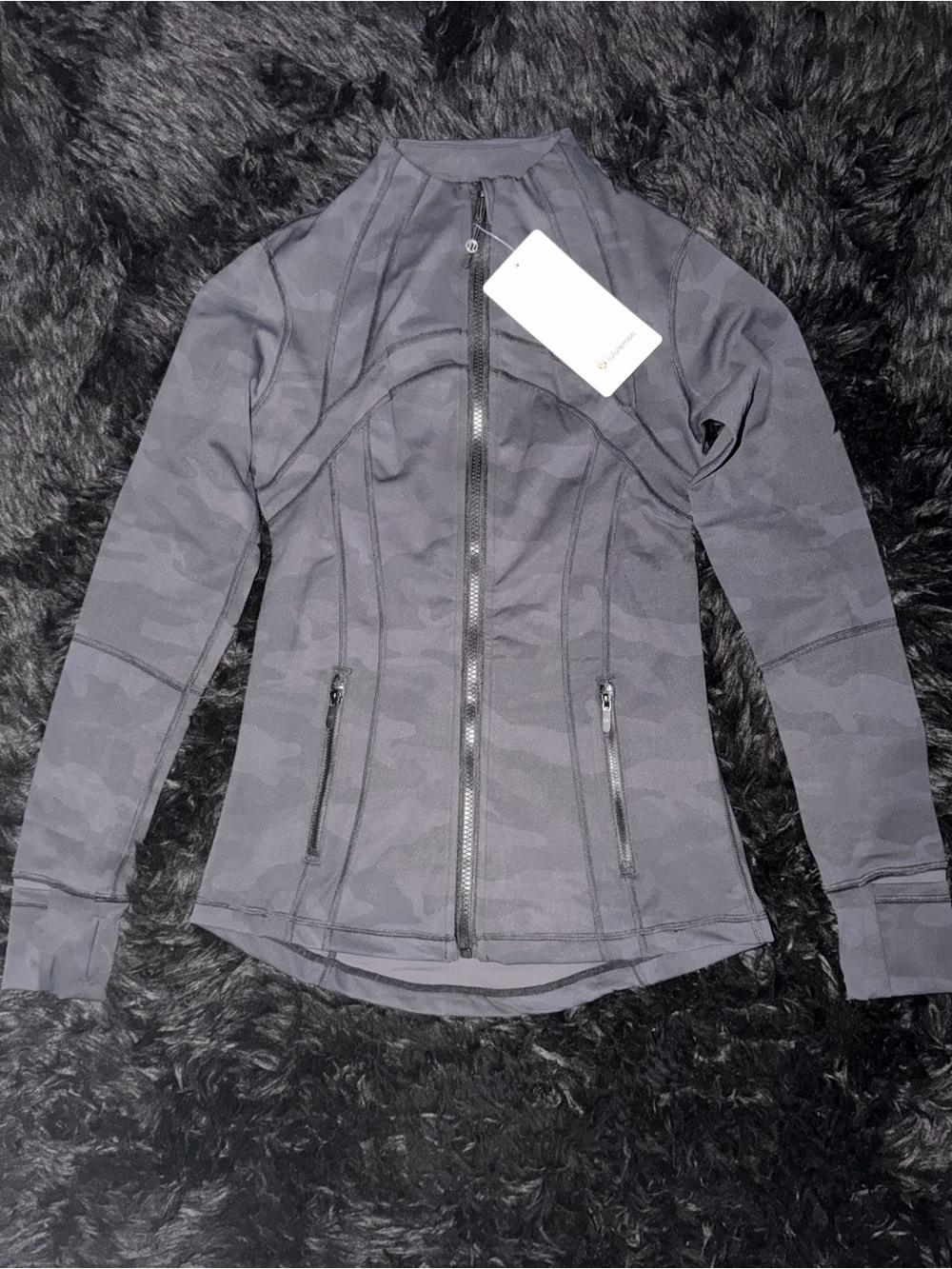 lululemon athletica Charcoal Camo Zip Bomber set Jacket/leggin - Picture 2 of 3